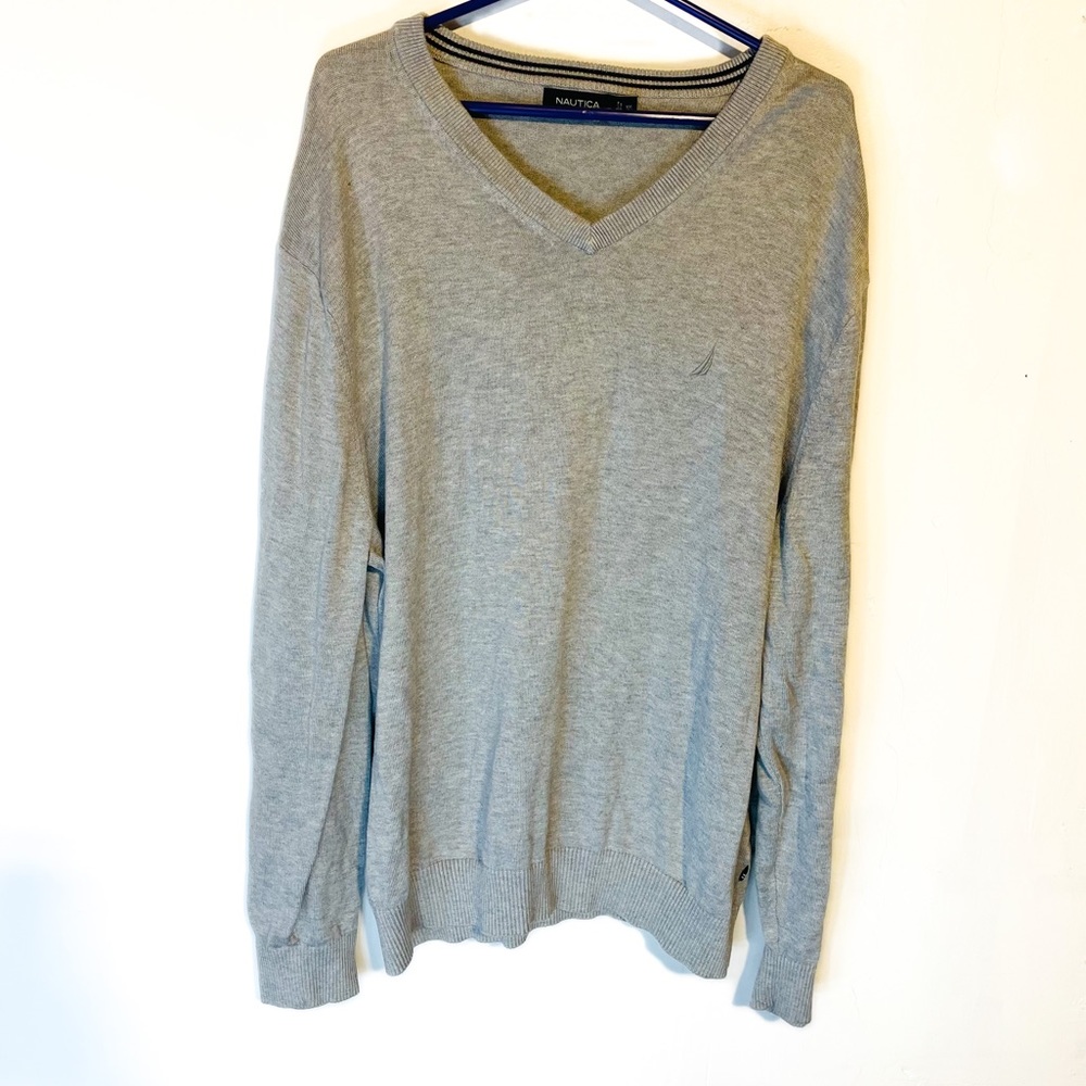 Nautica V-neck sweater gray